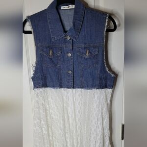 ORIGAMI by VIVIAN Sleeveless Denim Vest Duster w/ Lace. NWOT